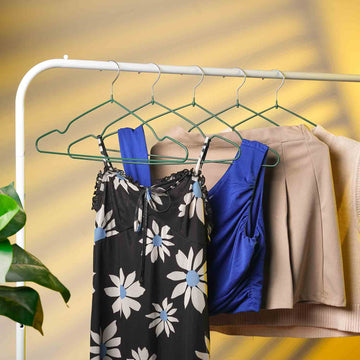 Non-Slip Rubber Coated Metal Hanger