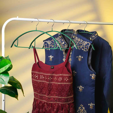 Rubber Coated Anti-Slip Hanger - Green