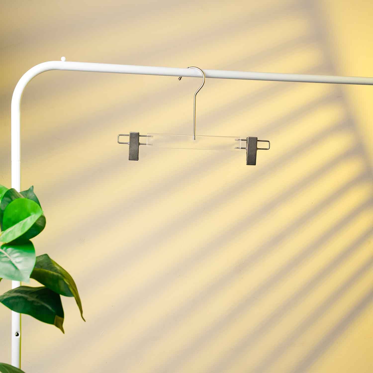 Clear Acrylic Bottom Hanger with Clips