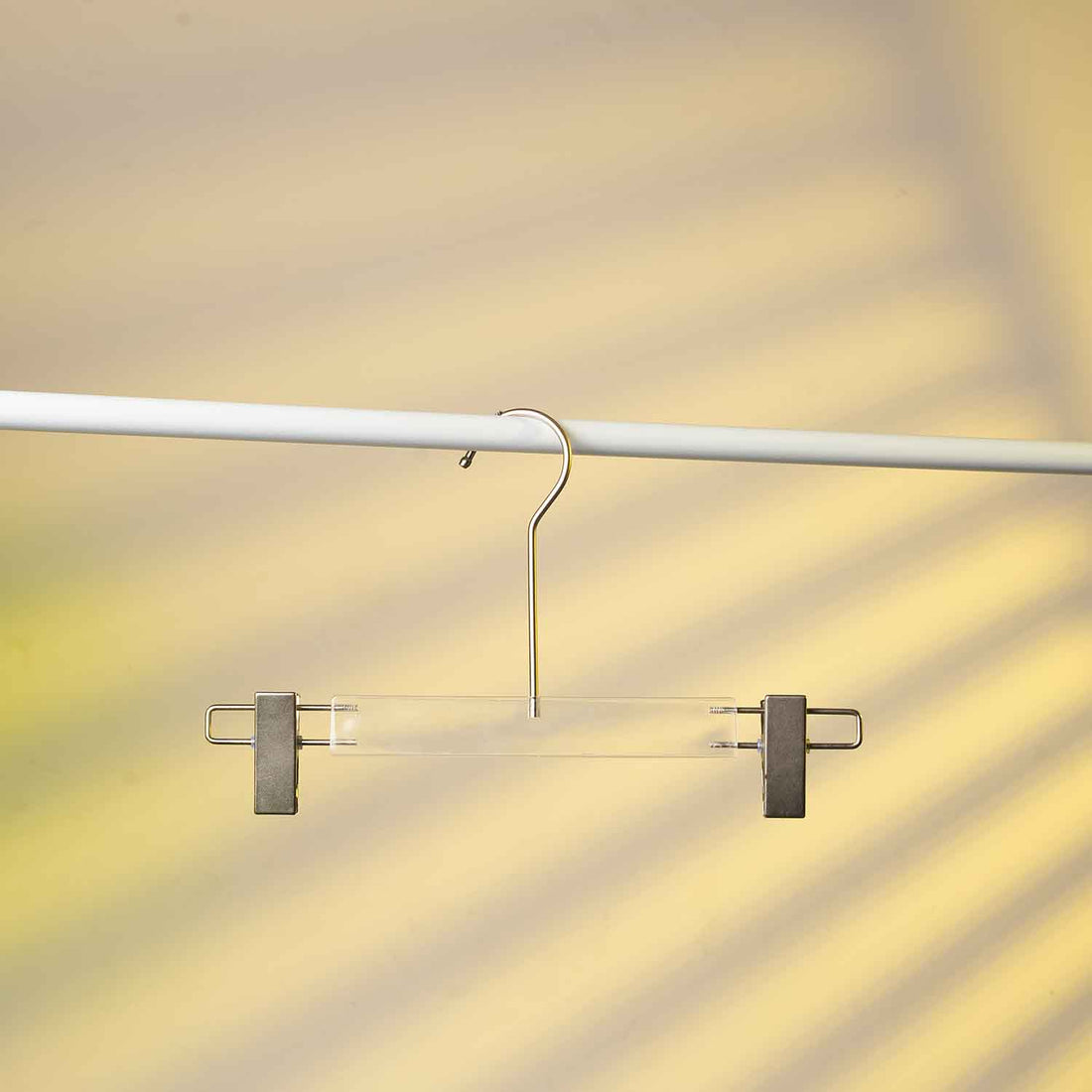Clear Acrylic Bottom Hanger with Clips